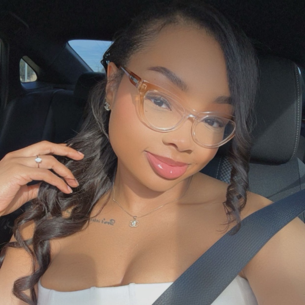 Meet your Posher, Char'nae